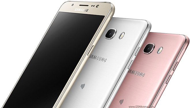 samsung galaxy j7 2016 smartphones juntos com suas cores