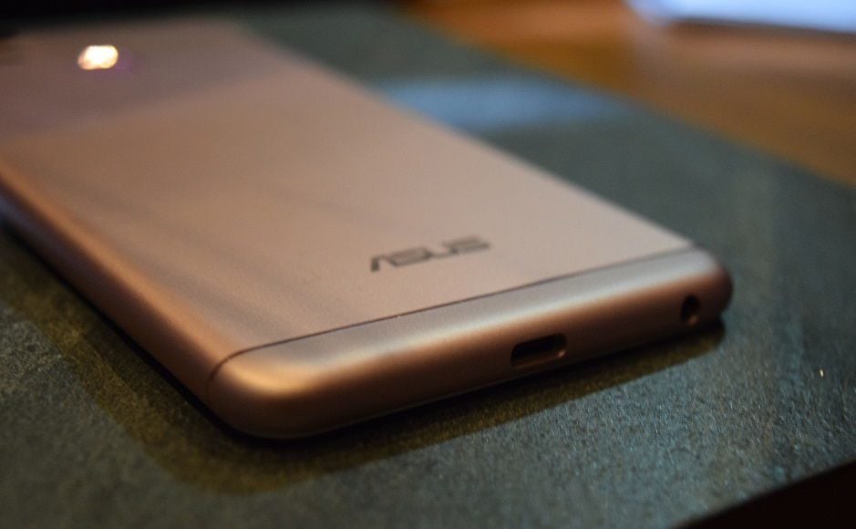 asus zenfone 4v fcc