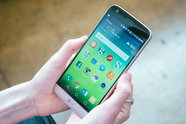 LG - Android 8.0 Oreo