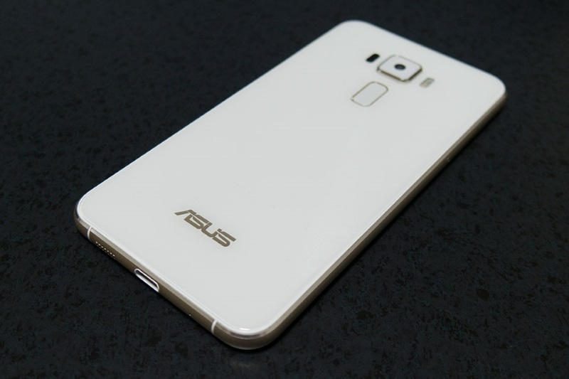 asus zenfone 3