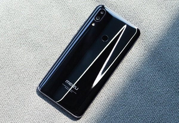 meizu note 9 preto traseira curva