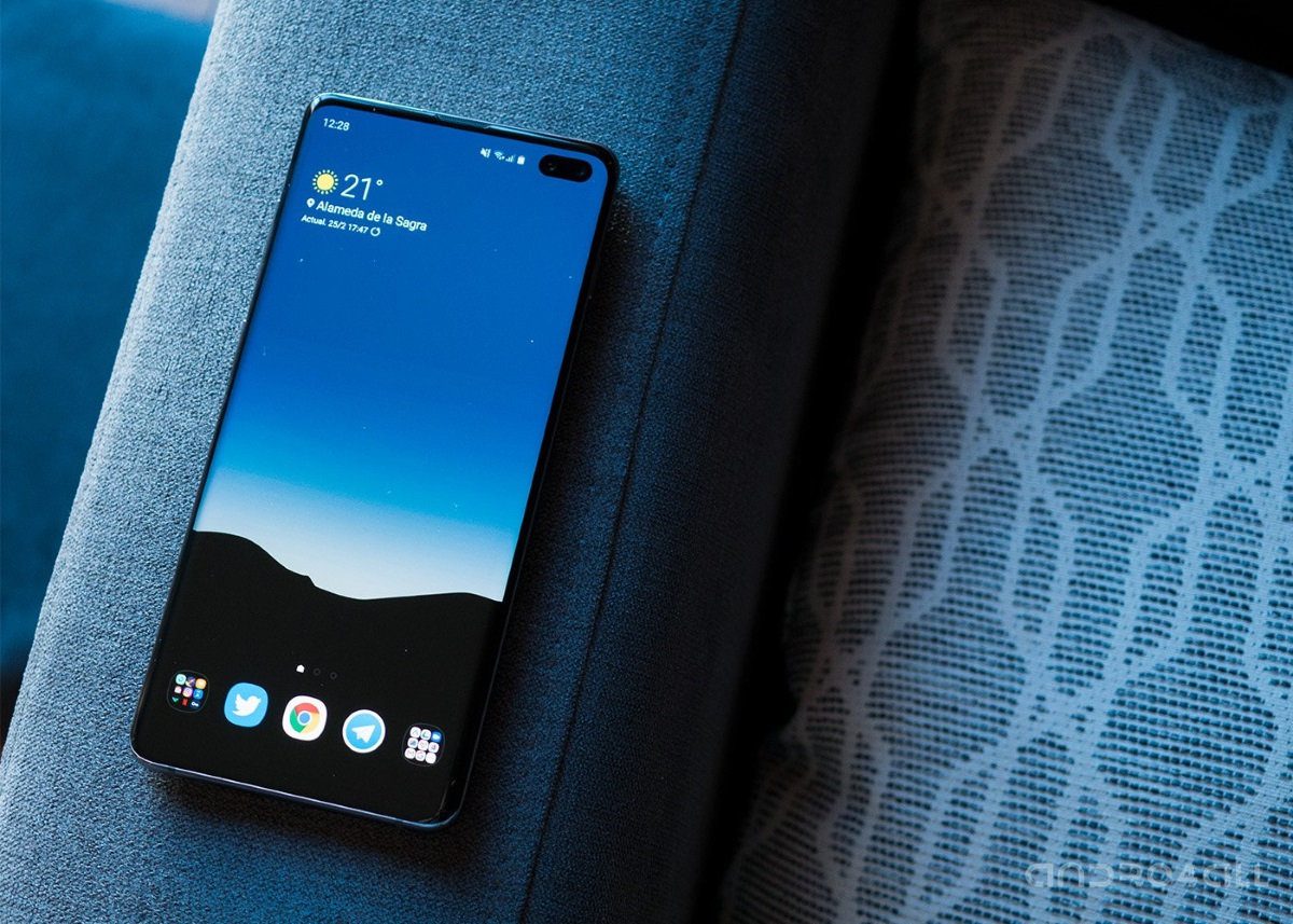 samsung galaxy s10 display infinity o