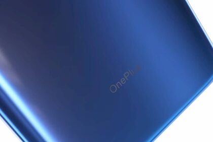Algumas unidades do OnePlus 7 Pro apresentam problemas na tela.