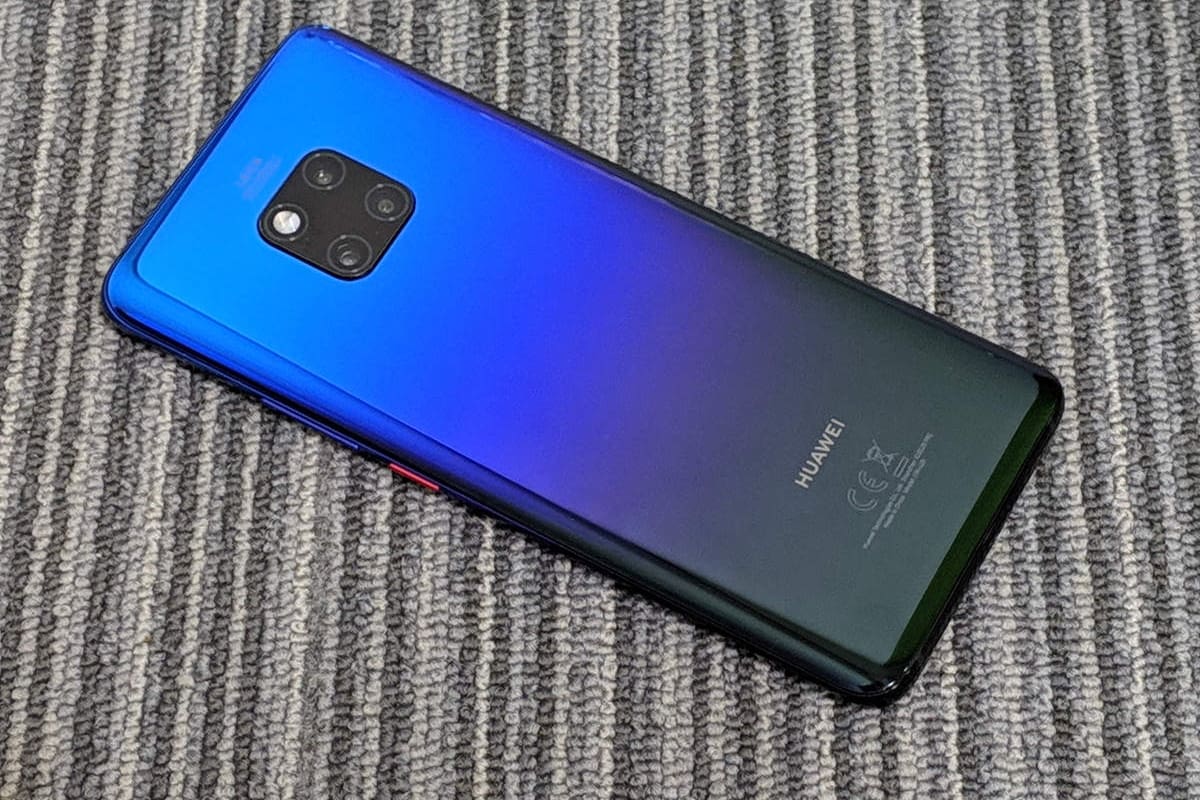 Huawei Mate 20 update.