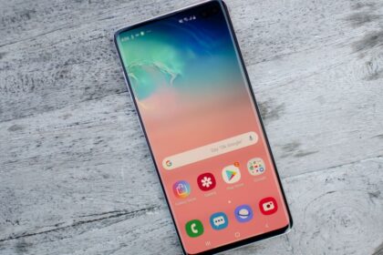 Galaxy S10 One UI 2.0 e Android 10.
