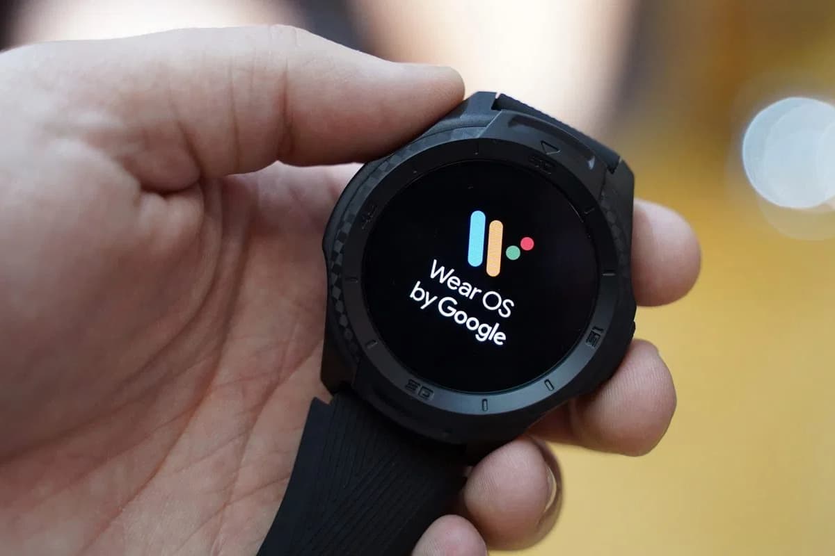 Smartwatch com Wear OS da Google.