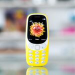 Nokia 3310 2017 amarelo.