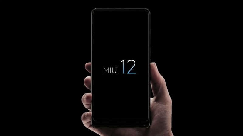 Xiaomi Mi Mix 3 recebe a MIUI 12 global estável.