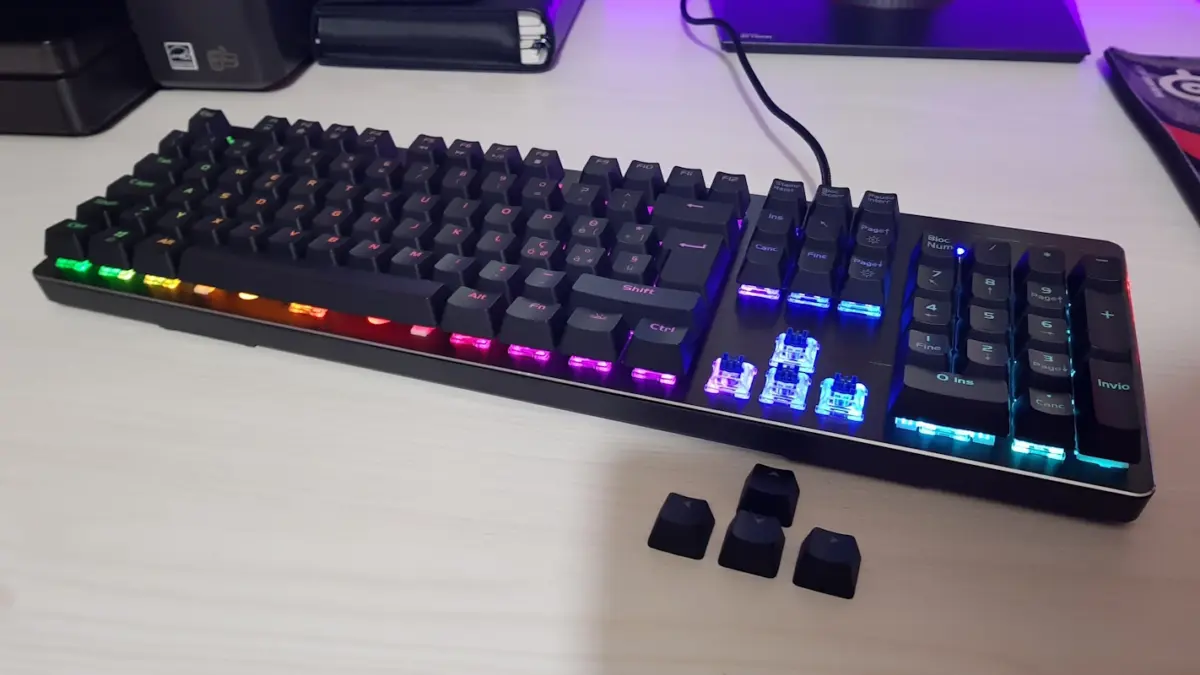 teclado semi mecanico