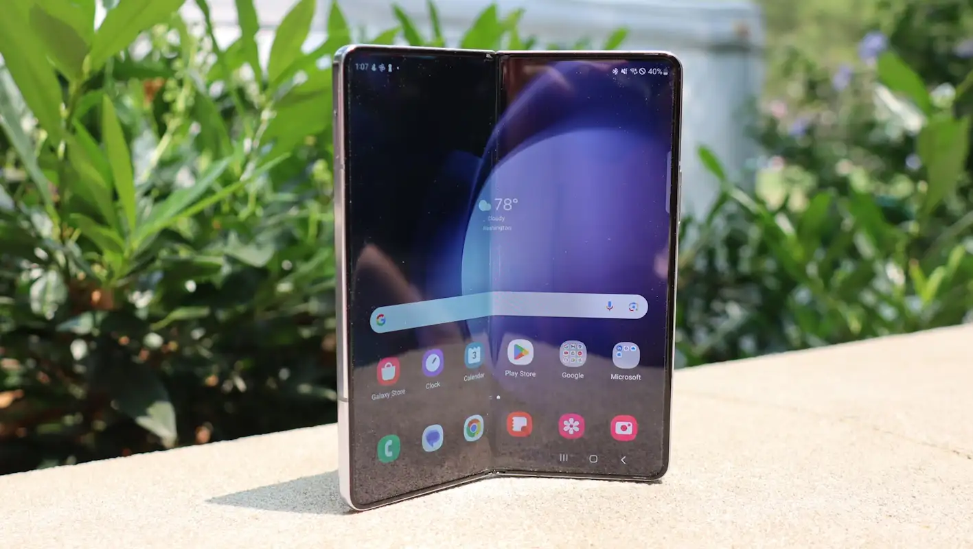 galaxy z fold 6 rumores